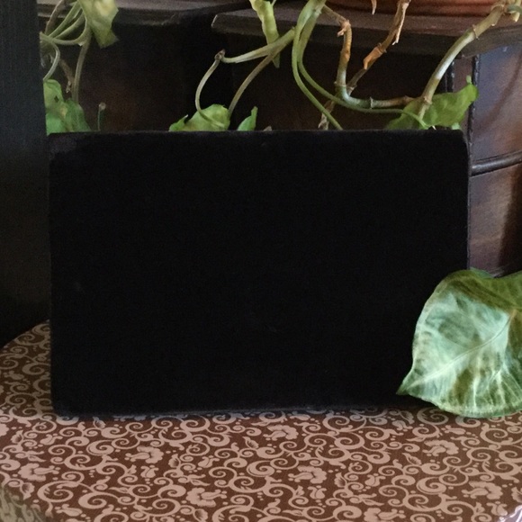Vintage 1980’s Black Velvet Clutch / Shoulder bag - Picture 2 of 5